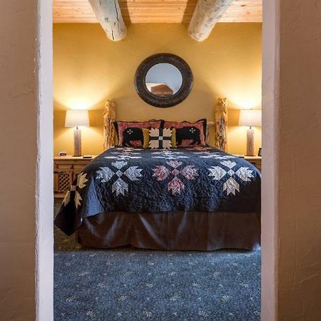 Mariposa Lodge Bed And Breakfast 스팀 보트 스프링스 외부 사진