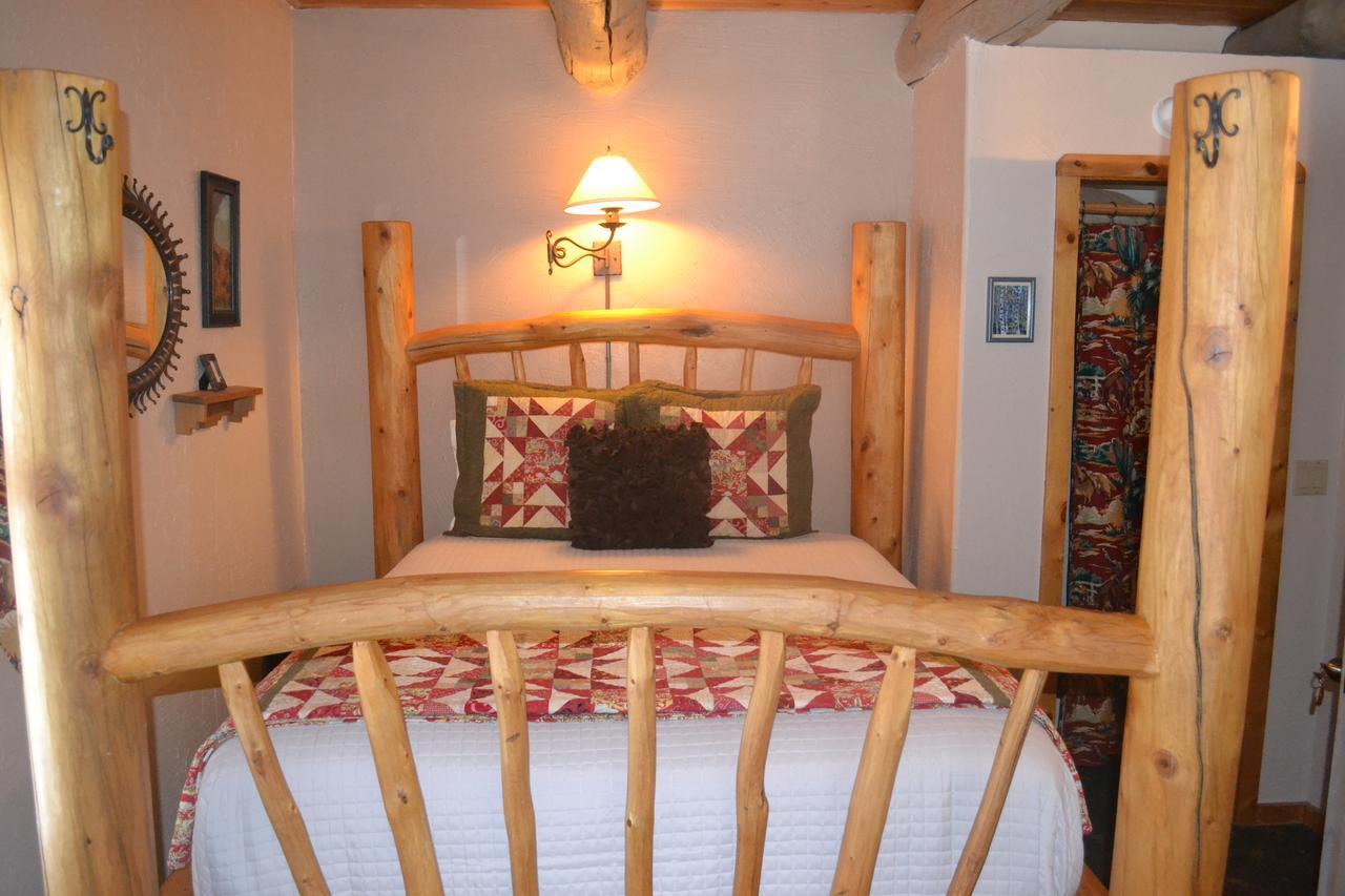 Mariposa Lodge Bed And Breakfast 스팀 보트 스프링스 외부 사진