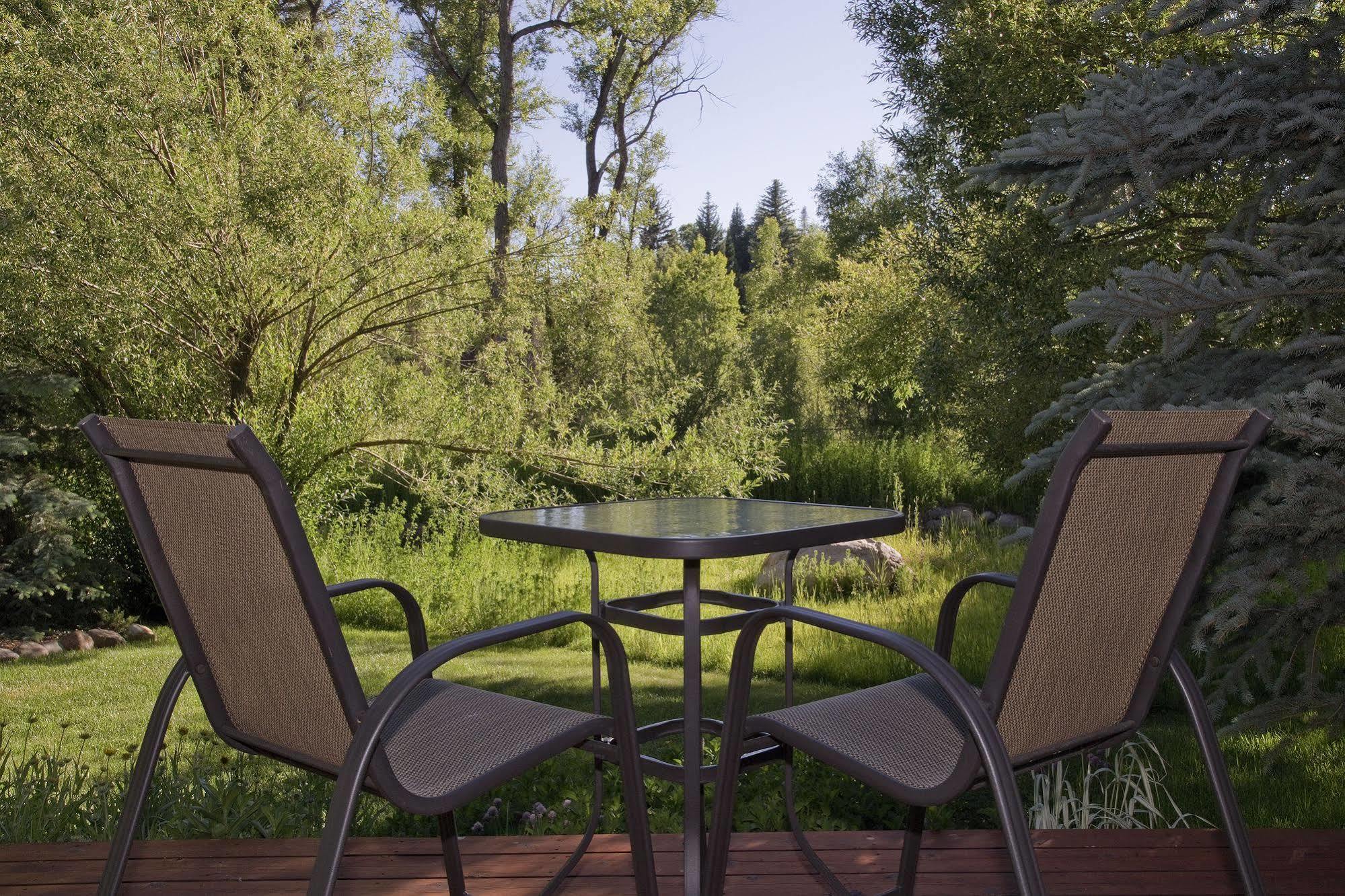 Mariposa Lodge Bed And Breakfast 스팀 보트 스프링스 외부 사진