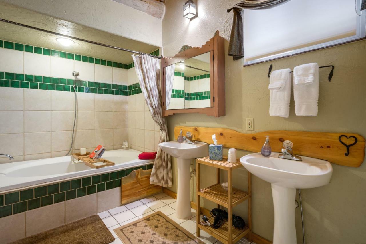 Mariposa Lodge Bed And Breakfast 스팀 보트 스프링스 외부 사진