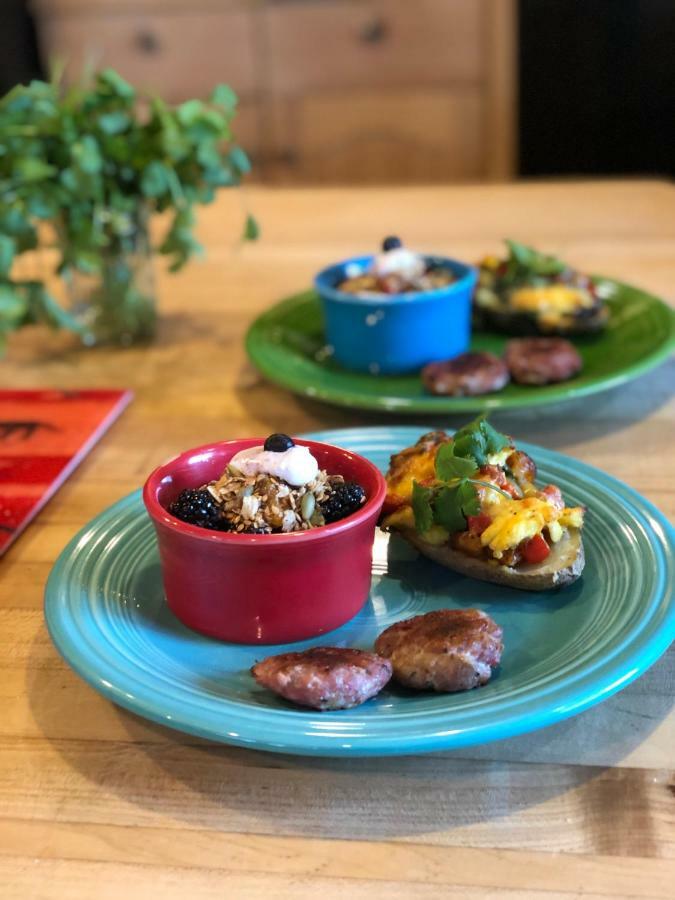 Mariposa Lodge Bed And Breakfast 스팀 보트 스프링스 외부 사진