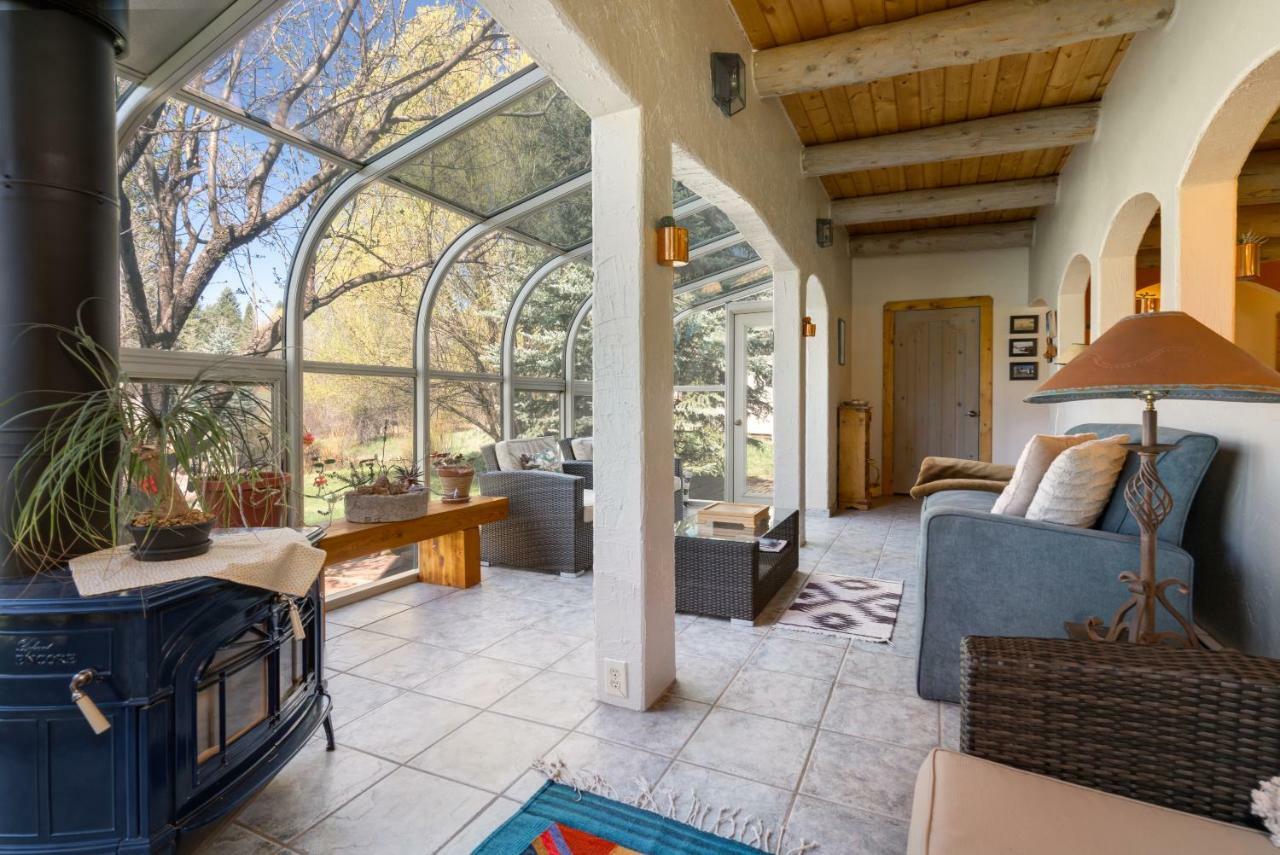 Mariposa Lodge Bed And Breakfast 스팀 보트 스프링스 외부 사진